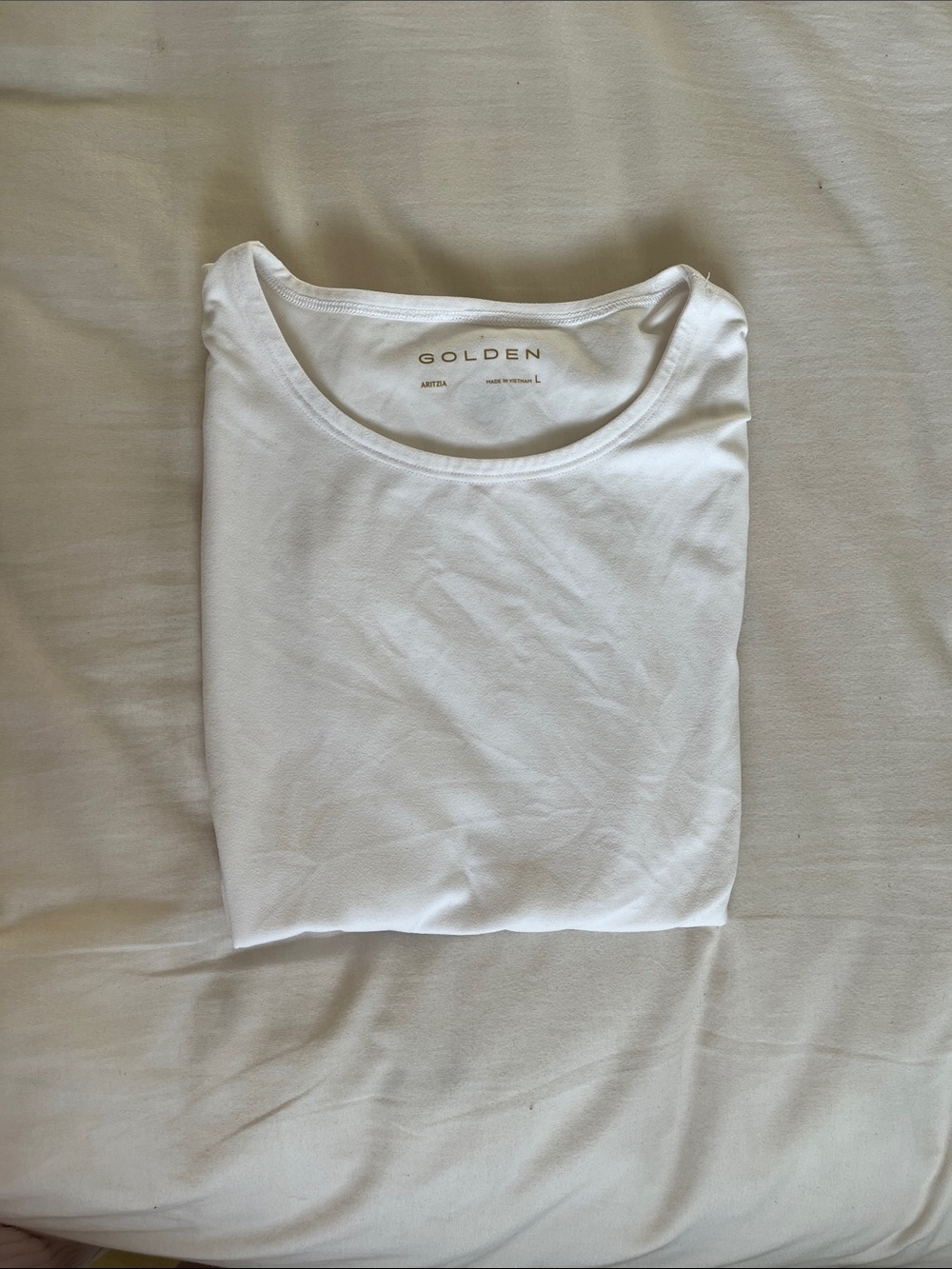 Aritzia Golden white short sleeve crewneck tee